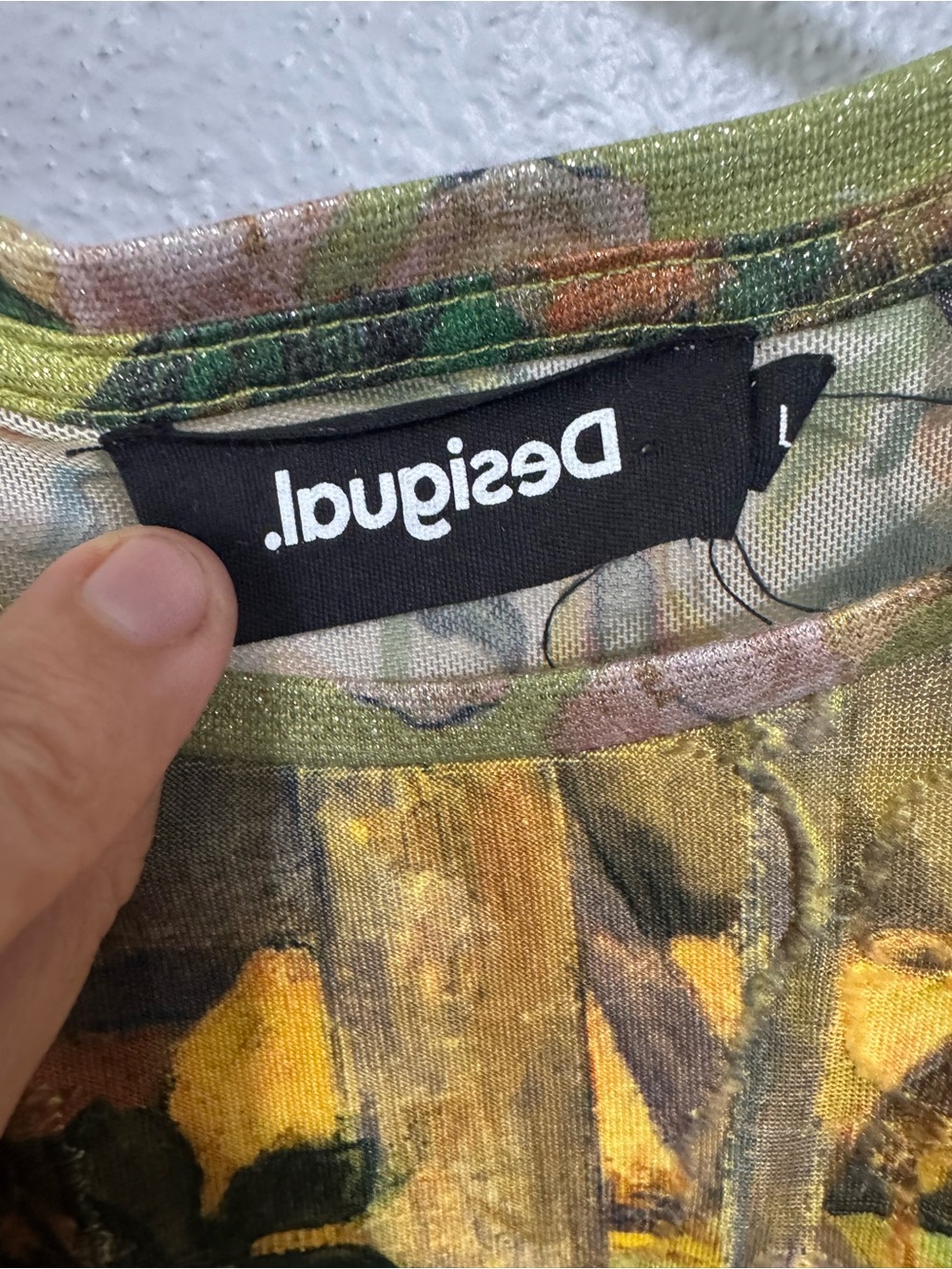 Desigual Polynesia tulle rare Multicolor Painted-Scene Tee semi sheer large - Picture 2 of 8